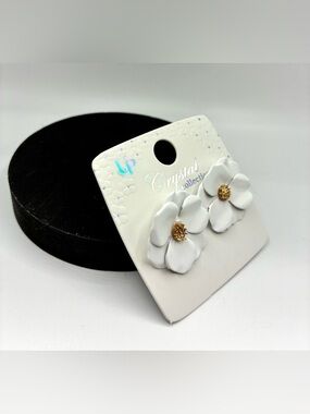 White Floral Earrings with Gold Center